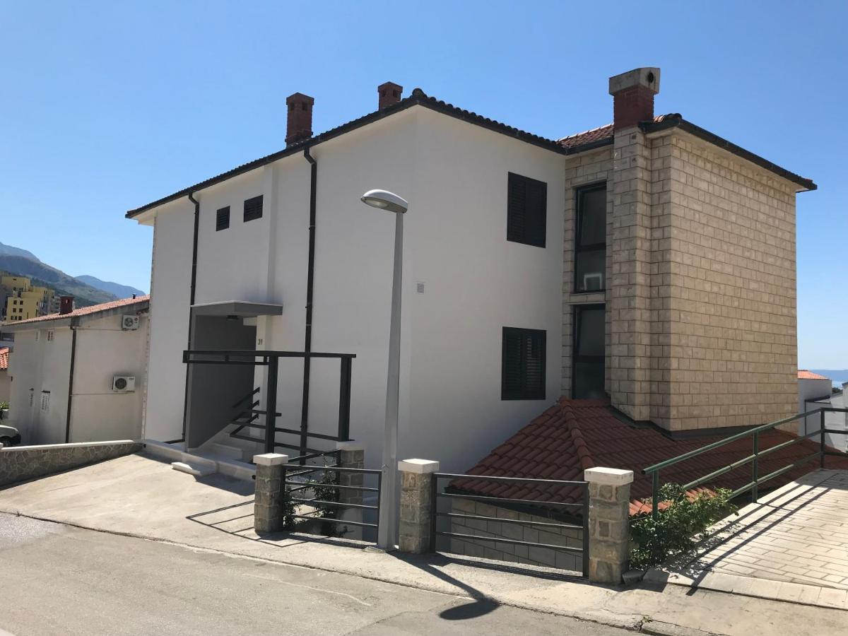 Apartments Tonkita With Jacuzzi Makarska Exterior foto
